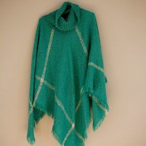 Turtleneck batwing poncho shawl wrap knit cape sweater one size EUC soft fringe